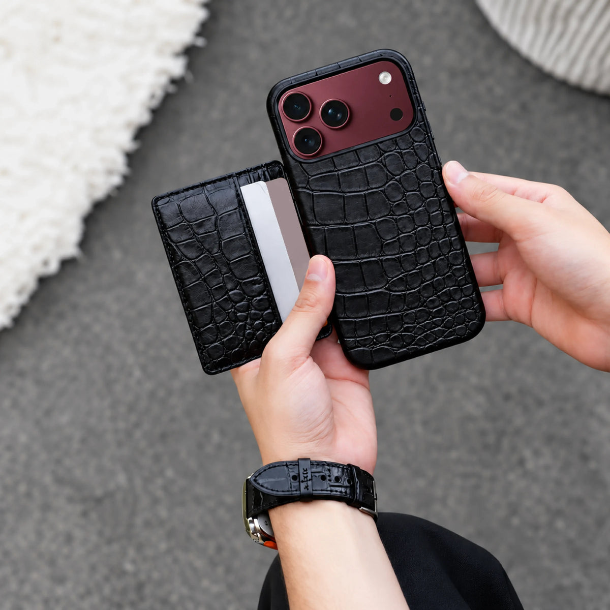 Javan crocodile-pattern leather case and card holder